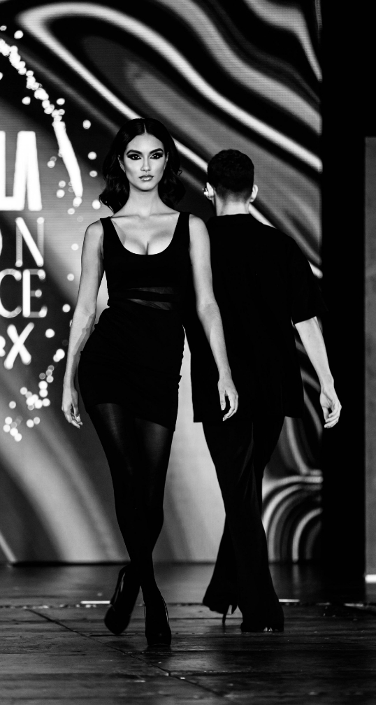 Image gallery marquee